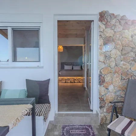 Diamond Seaview Stegna Apartamento *