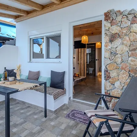 Diamond Seaview Stegna