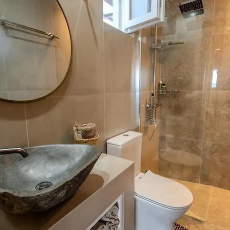 Diamond Seaview Stegna