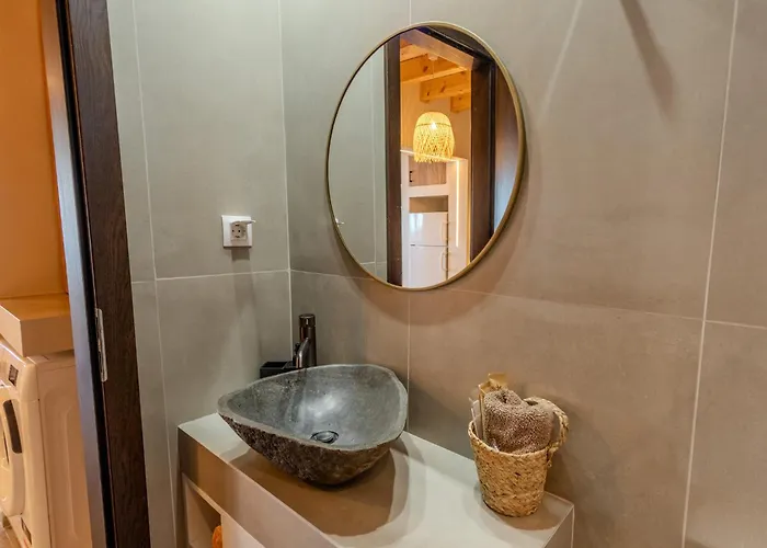 Diamond Seaview Stegna