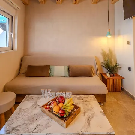 Diamond Seaview Stegna Apartman *