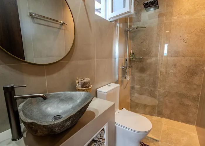 Diamond Seaview Stegna